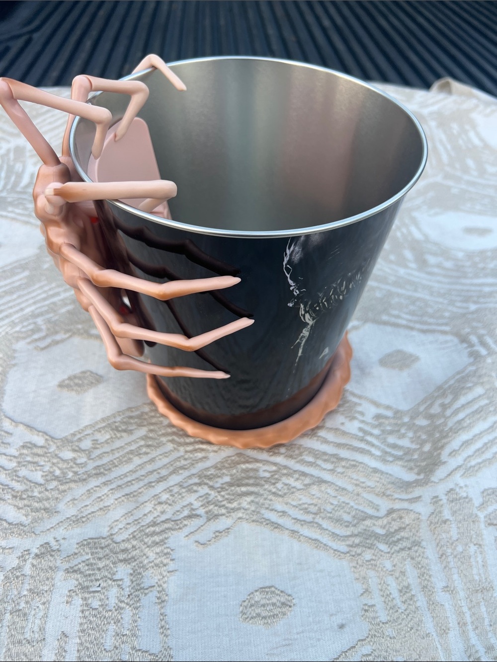 Alien Romulus AMC Exclusive Facehugger Popcorn Bucket 2024 Movie Collectible